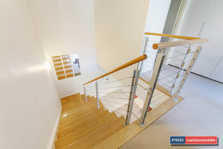 Internal stairs (2014-10-10)