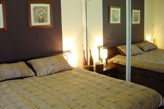 Bed 1 (2005-02-25)
