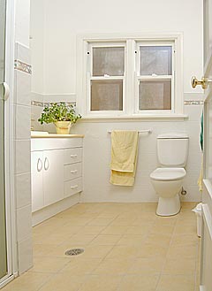 Ensuite (2004-03-02)