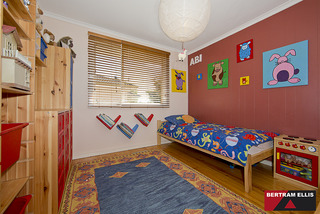 Bedroom 2 (2012-11-05)