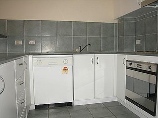 Kitchen (2005-03-04)