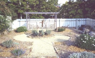Garden (2004-03-24)