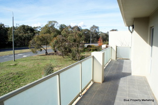 Balcony (2010-06-02)