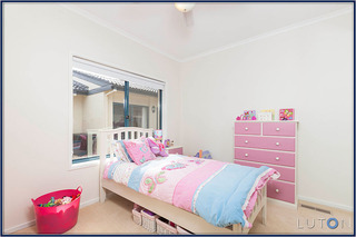 Bedroom (2013-07-31)