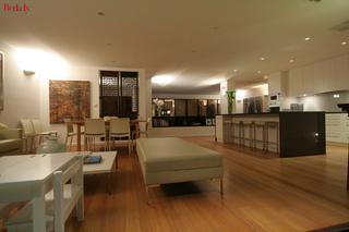 Family room (2007-10-26)