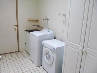 Laundry (2013-11-29)