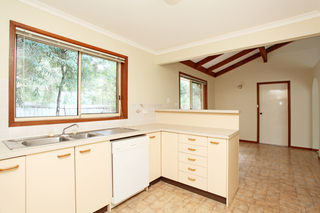 Kitchen/Dining (2011-03-17)