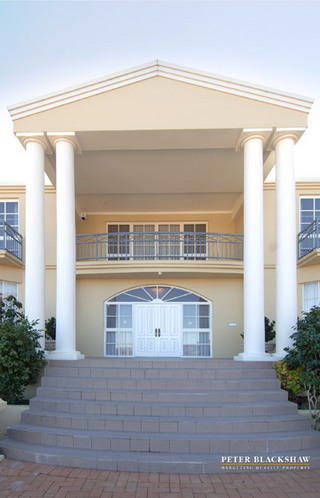 Front view (2006-07-11)