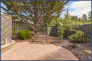 Rear courtyard (2014-01-08)