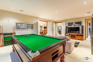 Family Room (2) (2015-10-06)
