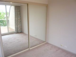 Bedroom 1 (2015-02-24)