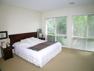 Bed 1 (2004-05-27)
