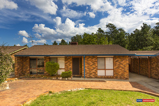 Front of house (2014-03-21)