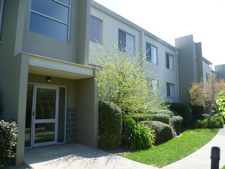 Entrance (2012-05-31)