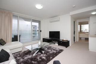 Lounge Room (2011-06-22)