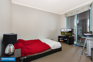 Bedroom 2 (2013-10-02)