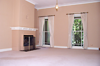 Lounge (2005-12-20)