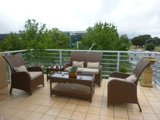Balcony (2012-01-05)
