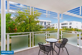 Balcony (2013-04-17)