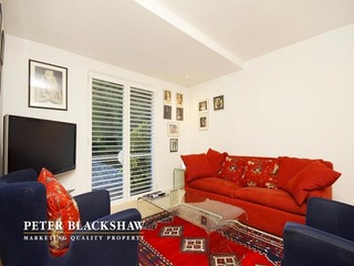 Sitting room (2011-05-12)