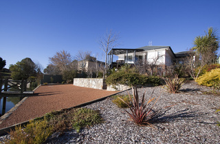 Grounds (2011-08-17)