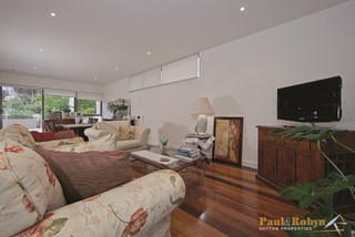 Living Room (2012-02-17)
