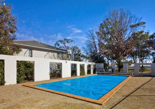 Pool (2010-10-18)