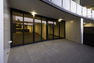 Courtyard (2013-10-04)
