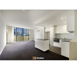 Kitchen / Living (2014-09-17)