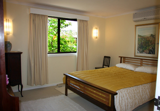 Bed 1 (2009-10-29)