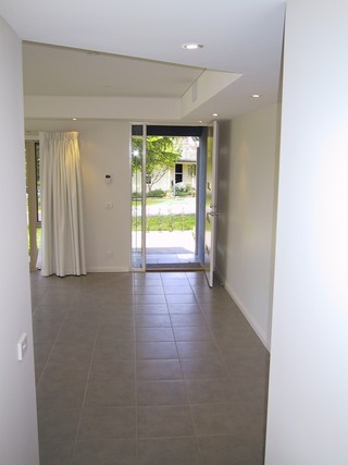 Entrance (2004-10-26)