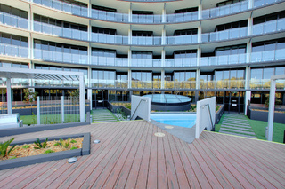 Pool (2014-09-22)