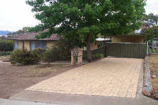 Frontyard (2004-08-30)