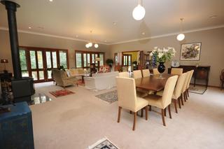 Living and dining (2012-04-16)