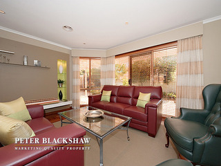 Lounge (2011-05-12)