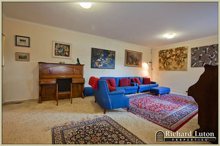 Lounge (2010-09-15)