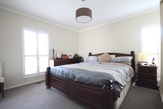 Bedroom 1 (2015-05-07)