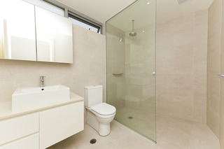 Ensuite (2013-09-18)