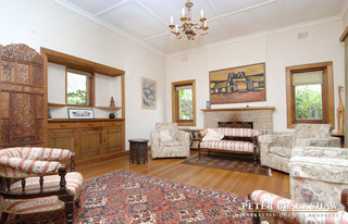 Living room (2006-02-16)