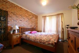 Bedroom (2007-09-13)