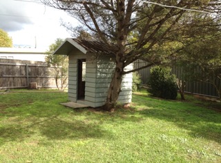 Cubby House (2015-10-26)