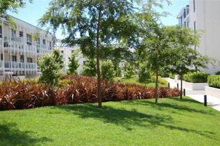 Gardens (2011-01-05)