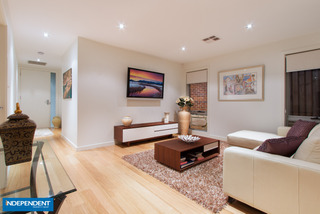 Lounge Room (2014-09-23)