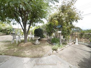 Rear garden (2007-03-01)