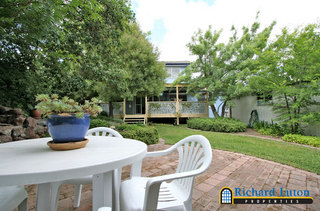 Sitting Area (2005-11-24)