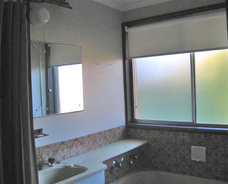 Bathroom (2007-07-04)