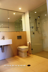 Bathroom (2016-05-30)