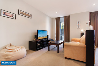 Lounge Room (2013-06-12)
