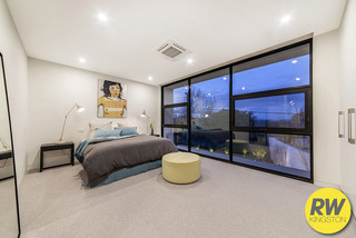 Bedroom 1 (2015-10-07)