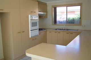 Kitchen (2001-11-21)